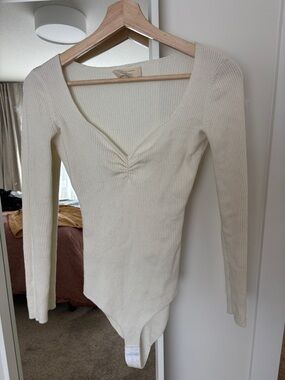 Sézane Merino Cotton Ribbed V-Neck Bodysuit